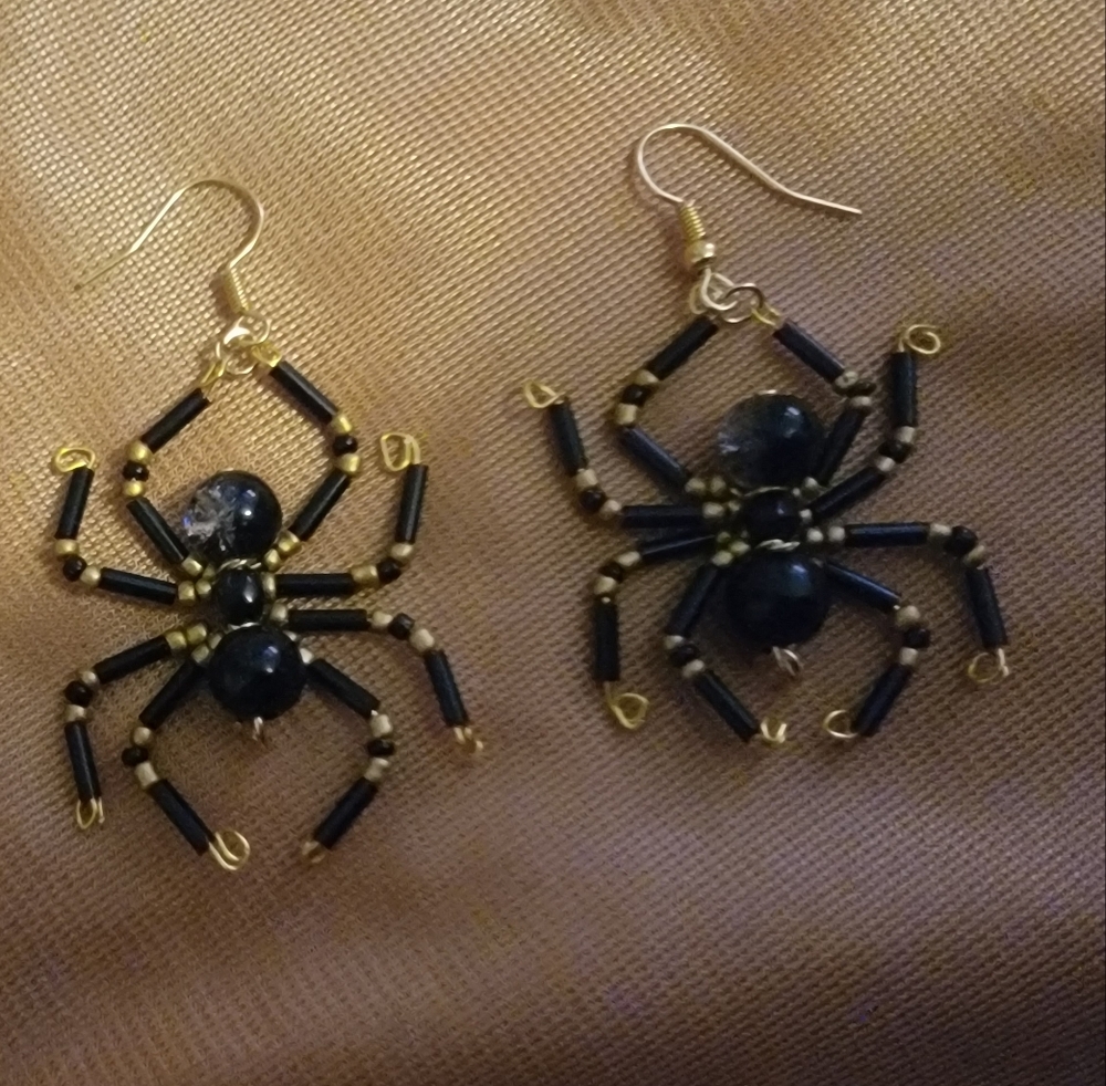 Black and Gold Beaded Spider Drop Earrings - Women Jewelry
